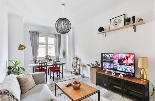 Mulhouse Appartement | Cross-Ventilated Apartment with Breathtaking View in Mulhouse and with balcony