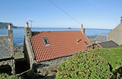 Pennan Maison | Crovie