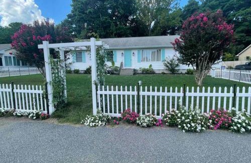 Lewes Appartement | Crow's Nest - Private Guest Apt Near Bike Trail/3.7 mi to Beach