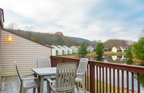 Drums Hôtel | Crown Resorts at The Poconos