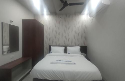 Dharwad Hôtel | Crown Suites