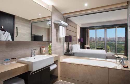 Qingpu Hôtel | Crowne Plaza Shanghai Xiayang Lake by IHG