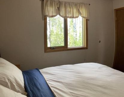 Crowsnest Pass Maison | Crowsnest River Chalet - Moose