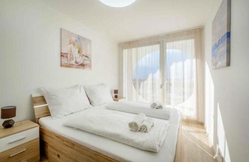 Siofok Appartement | Cruiser Apartmanok Siófok By BLTN