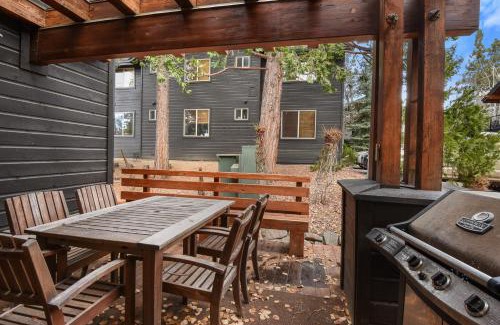 Crystal Bay Maison | Crystal Charm Amazing 3 BDR Condo Close to Beaches Casinos & Skiing