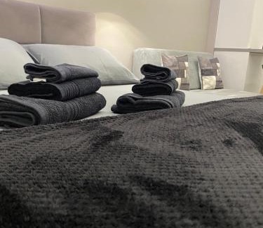 Serres Appartement | Crystal Grey Elite Apartment 1