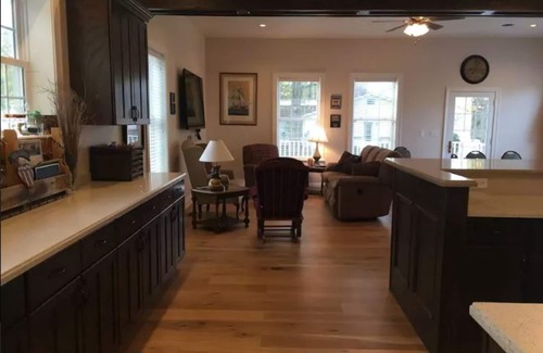 Springboro Maison | Crystal Run Suites of Springboro