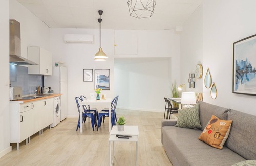 Capuchinos Appartement | Cubo's Malaga Centre El Molinillo / wifi gratuit / centre ville / Climatisation