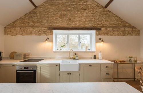 Chippenham Maison | Cuckoo Nest By Birch Stays