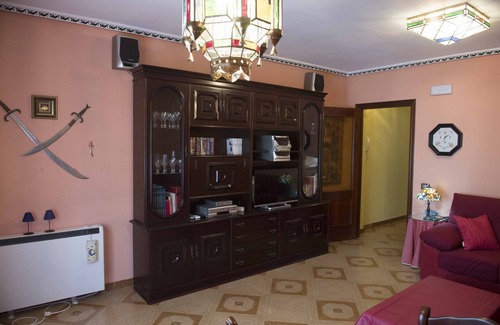 Almagro Copropriété | CULTURES AND COLORS IN ALMAGRO WIFI and private parking. Promotion to Companies