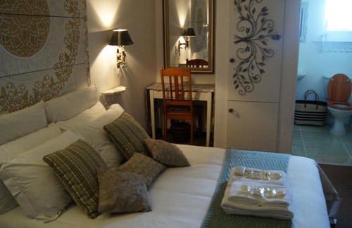 Ga-Segonyana Maison | Cunningham Cottage Guest House