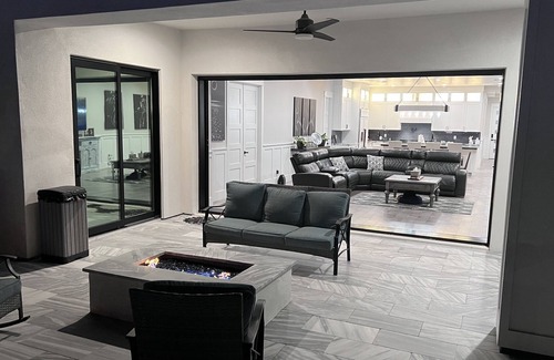 Buckeye Maison | Custom 3500 sq ft home 4 BR 3.5 Ba Pool /10 person spa on 1 acre with RV hookup.