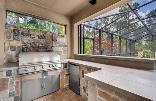 Watersong Maison | Custom 7-Bd Hm Loaded w/ Amenities Watersong-216YS