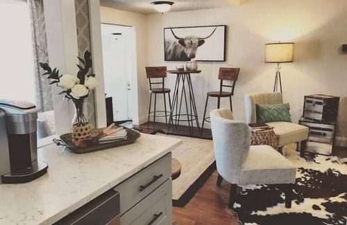 Santa Rita Maison | Cut Bank 2/bd Unit #5 by Glacier National Park