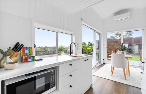 Bridgeman Downs Appartement | Cute 1-Bed Tiny House with Garden in Nature