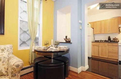 Union City Appartement | Joli appartement 1 chambre à 10 minutes (en bus / circule 24 heures) depuis la zone de Times Square