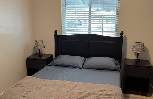 Southeast Maison | Cute 5-BR/2-BA house near Downtown and the Tech Center