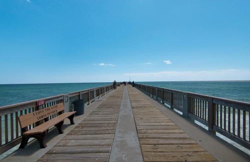 Laguna Beach Maison | Cute Beach Cottage Steps to the Beach! Panama City Beach, FL!