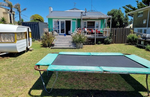 Mount Maunganui Cottage | Joli cottage sur le front de mer du Mont