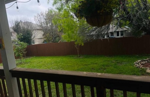 San Antonio Maison | Cute & Cozy 4BR home close to Seaword & Sixflag