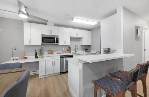Kent Appartement | Cute Delightfully Remodeled Spacious Condo condo