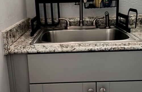 North Mountain Appartement | CUTE DOG FRIENDLY STUDIO