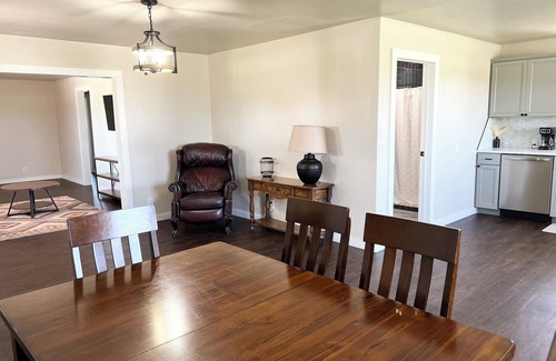 Fairview Maison | Cute Lake House/Country Home - Fairview/Canton/Seiling area - 3bd 2ba w/barn