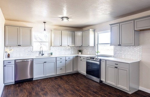 Fairview Maison | Cute Lake House/Country Home - Fairview/Canton/Seiling area - 3bd 2ba w/barn