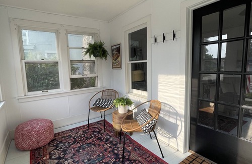 Clear Lake Cottage | Cute little cottage on South Shore just steps from city beach and downtown.