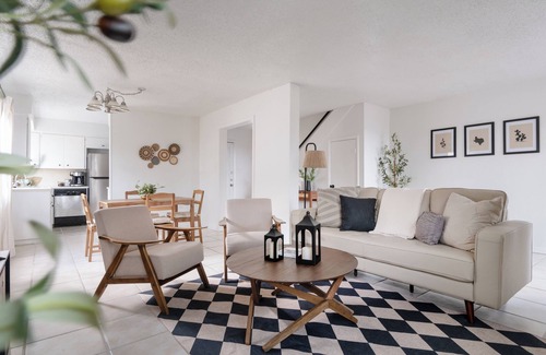 Waters Park Maison | Cute n' Cozy Retreat in Central Austin