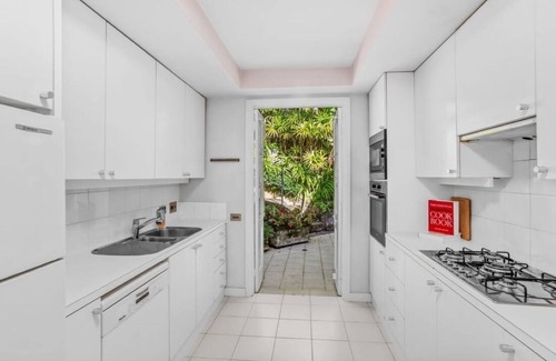 Rose Bay Maison | Cute Rose Bay House