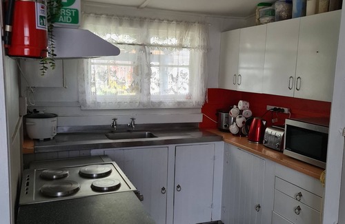 Mangakino Maison | Cute rustic bach, A home away from home. Located in beautiful mangakino
