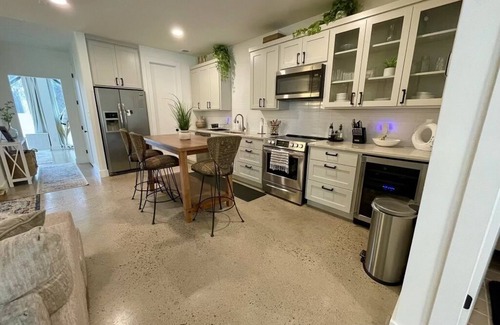 Dawson Copropriété | Cute S 1st Condo 5 Minutes to Downtown