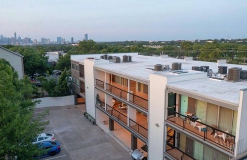 Dawson Copropriété | Cute S 1st Condo 5 Minutes to Downtown