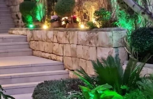 Ein Karem Appartement | Cute Studio near Yad Vashem. Free street parking.