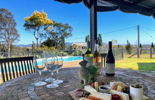 Lovedale Cottage | Holman Estate - The very heart of Pokolbin with amazing views