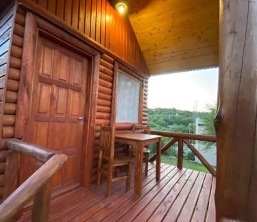 Alta Gracia Chalet De Ski | CUYEN LA SERRANITA Dormi DLX Cabin para 2 Personas
