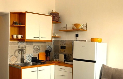 Milos Maison | Cycladic Home with a view - 2 min walk from the beach!