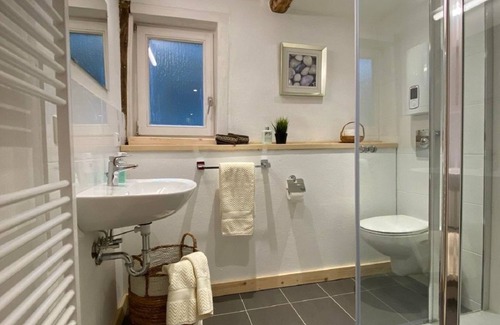 Gewissenruh Lit Et Petit-Déjeuner | Cycling double room Gipfel-Glück - Landhaus Wahmbeck