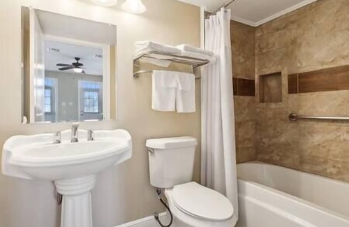 Lafitte Lit Et Petit-Déjeuner | Cypress Cottage Room 2