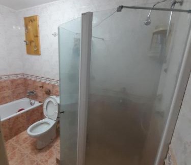 Caesarea Lit Et Petit-Déjeuner | Czarina Cabin הבקתה הקיסרית והדירה הקיסרית czarina apartment