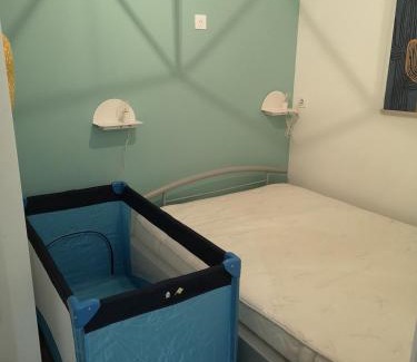 Esbly Appartement | Dépendance avec terrasse, Disneyland Paris