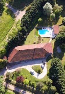Marboz Maison | Dépendance pour 1 à 4 pers au calme dans propriété