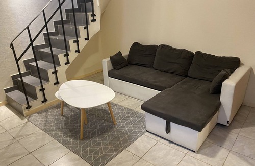 Sevran Appartement | Dépendance Privée Avec Terrasse