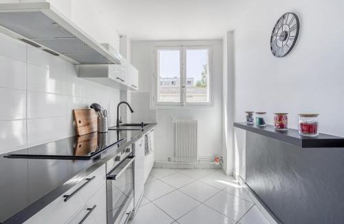Choisy-le-Roi Appartement | Détente et Confort proche Paris et Orly