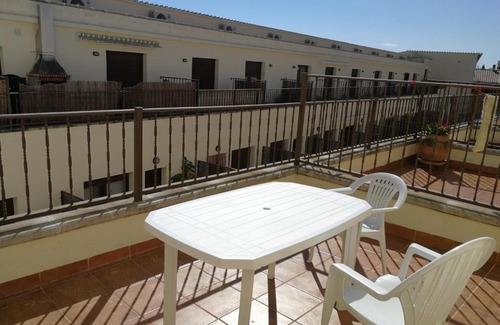 El Roc de Sant Gaieta Appartement | Dúplex amb piscina comunitària i terrassa