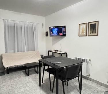Plottier Appartement | Dúplex del Pinar-Plottier-Diario Semanal Mensual-La Mejor Ubicación-Estacionamiento Privado
