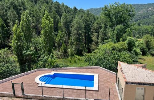 Segura de la Sierra Appartement | Dúplex Río Madera