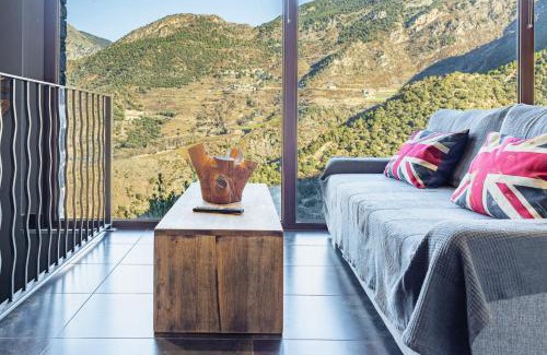 Aixirivall Appartement | Dúplex Renovado con Vistas Impresionantes