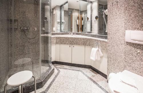 Binz Appartement | Dünenpark Binz - Klassik Ferienwohnung mit 1 Schlafzimmer und Balkon im Dachgeschoss 160